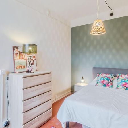 Serenite - Appartement Climatise Au Calme - Wifi 亞維農 外观 照片